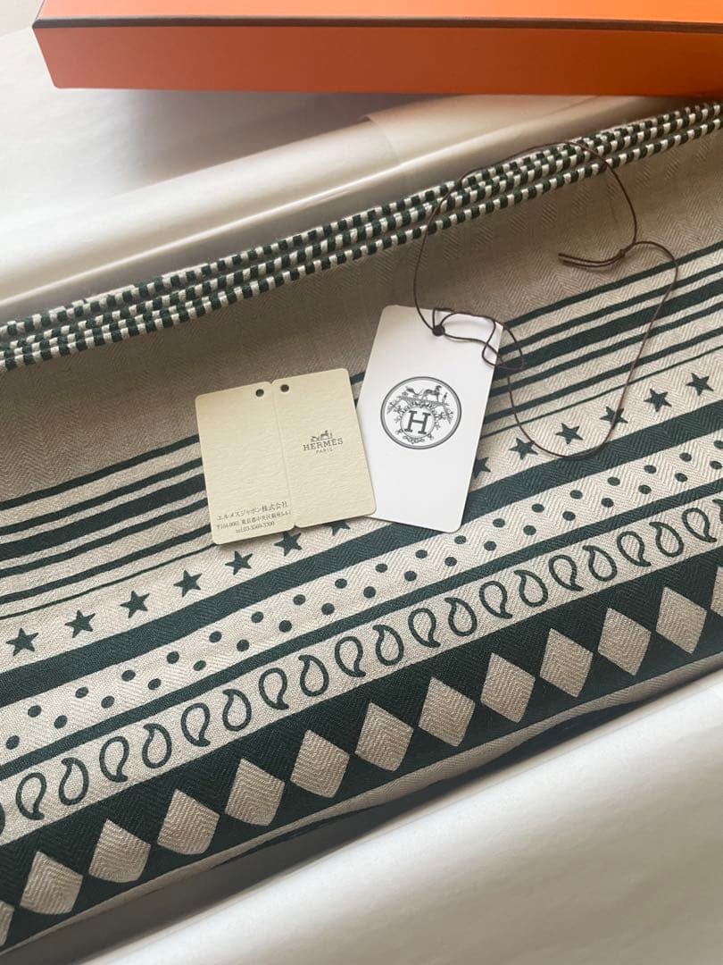 Hermes カレジェアン　四輪馬車の車輪