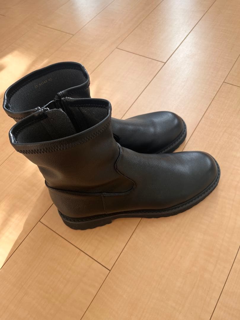★ LE TALON ルタロン 3.5cmトラックソールフィットショートブーツ★