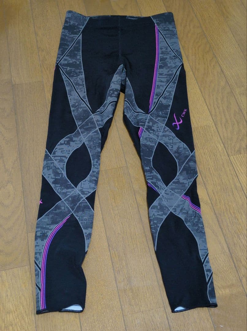 CW-X 　HZY359 レディースＬ
