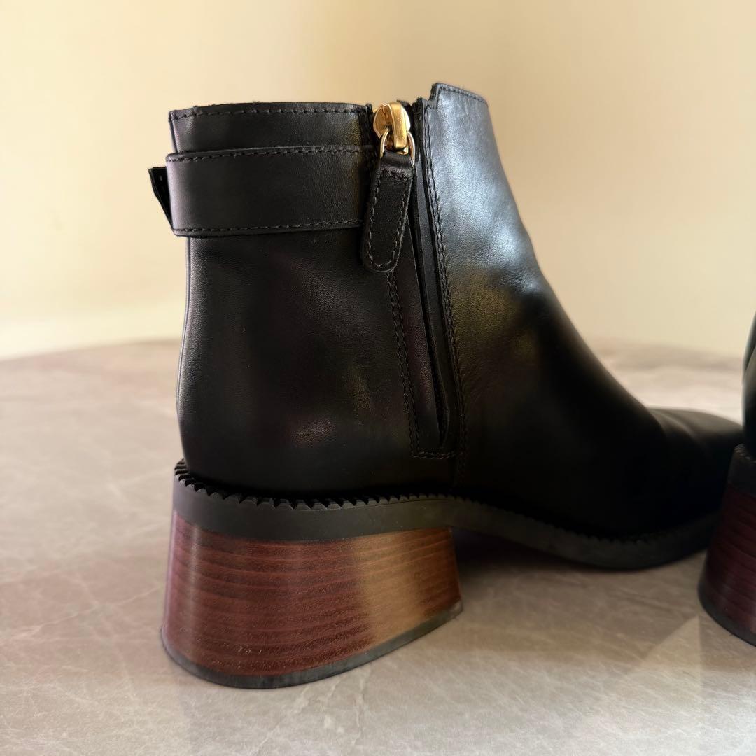 美品✨ TOD’S トッズ レザー ブーツ 37 1/2 ブラック ライオン金具