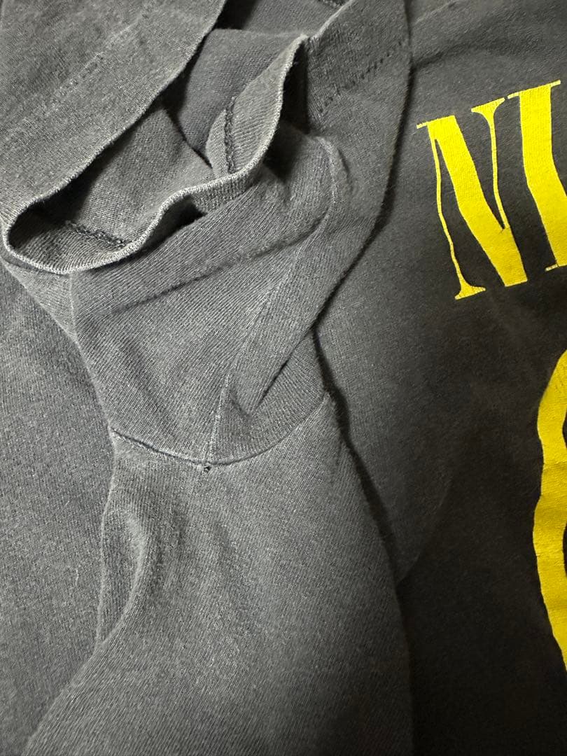 NIRVANA スマイル Tシャツ