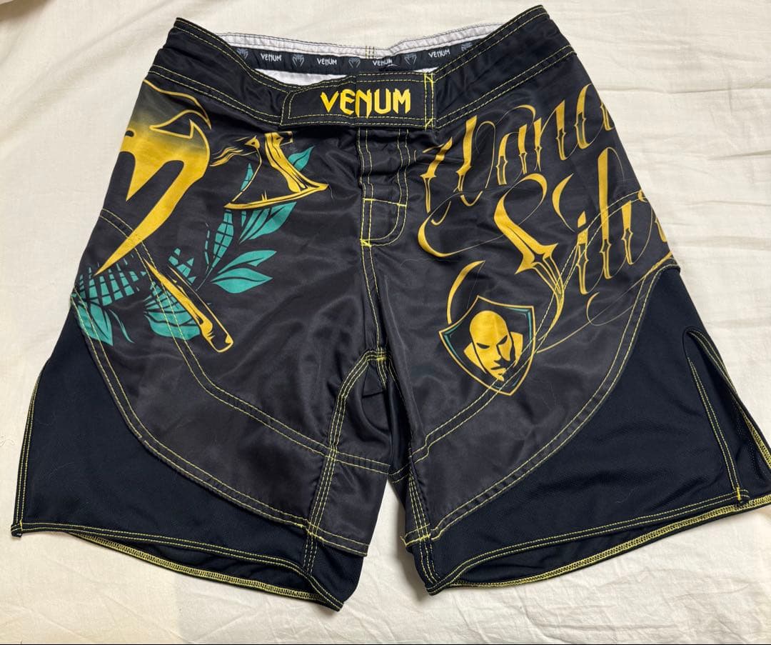 Venum（ヴェノム）のファイトショーツ（ヴァンダレイ・シウバモデル）