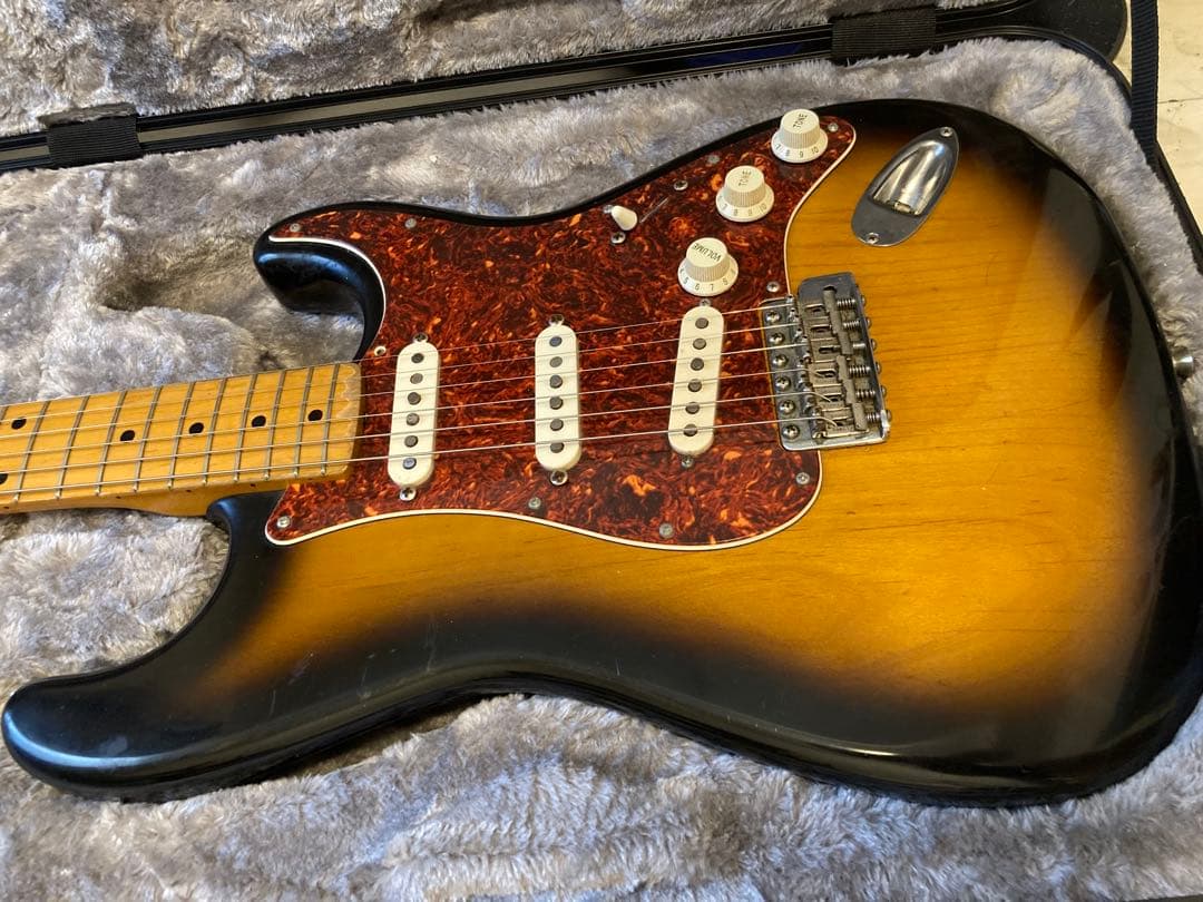 Fender Japan ST57-90 フジゲン期Eシリアル　ラッカーボディ