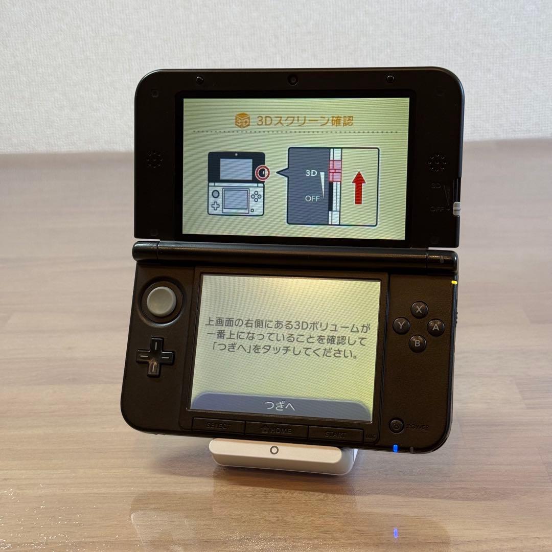 4-313 ニンテンドー3DS LL レッド×ブラック