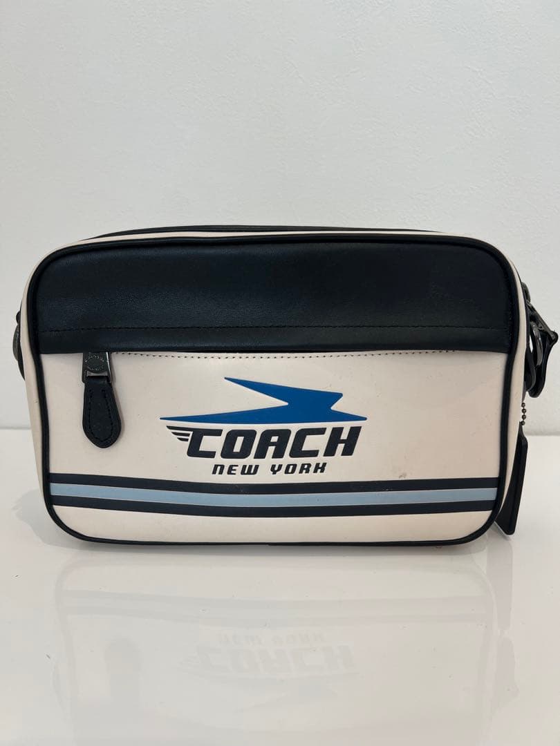 【美品】COACH コーチ エナメル ショルダーバッグ ブラック 冠婚葬祭 鞄