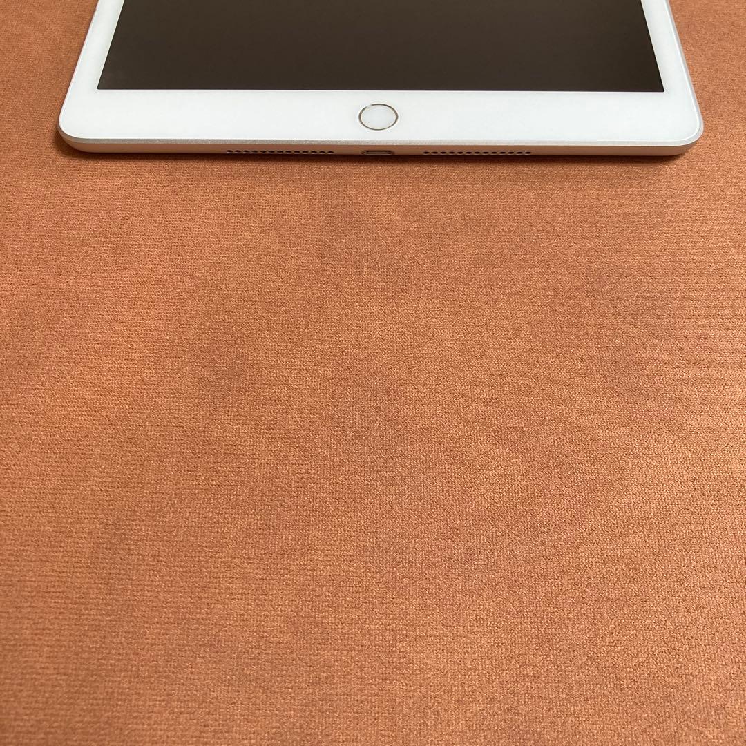 635【早い者勝ち】電池良好☆iPad8 第8世代 32GB WIFIモデル☆