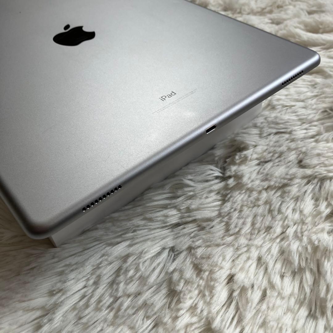 【完動品】iPad Pro 12.9 第2世代 256GB SIMフリー