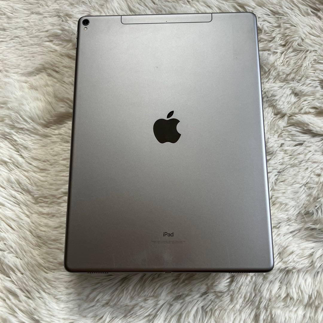 【完動品】iPad Pro 12.9 第2世代 256GB SIMフリー