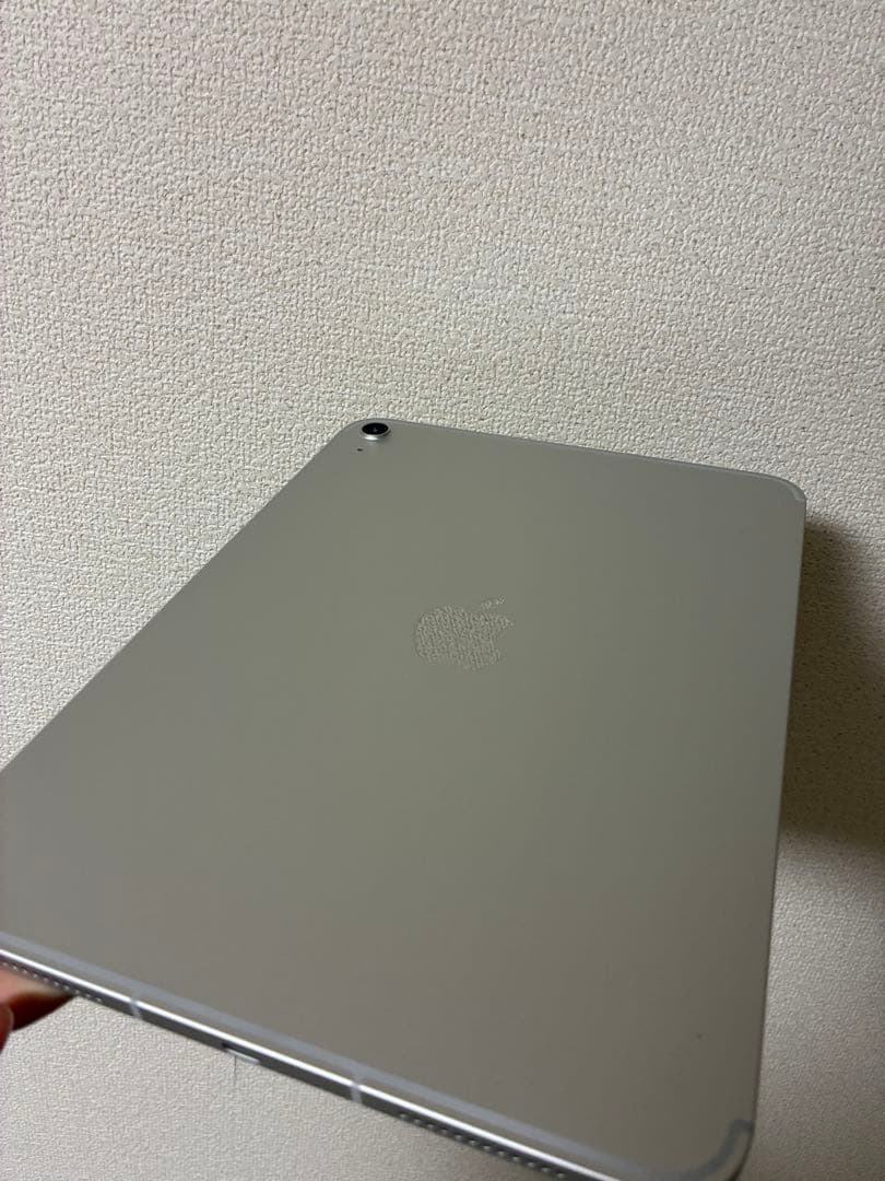 マ*ん様 【極美品】iPad（A16） 128GB Wi-Fi+Cellular