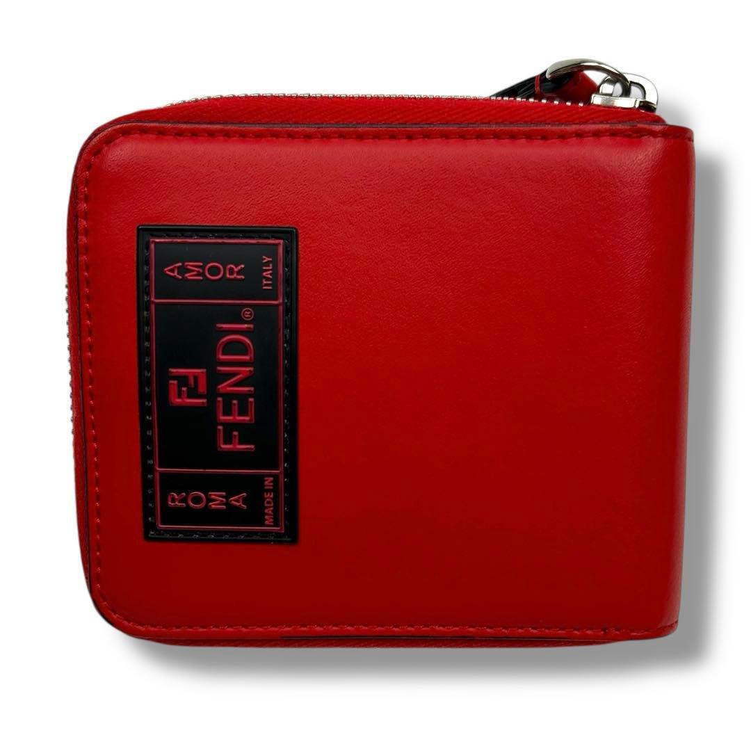 FENDI ROMAラウンドジップ 二つ折り財布 ラウンドファスナー.