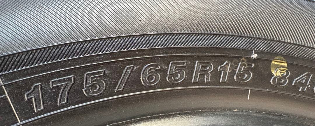 タイヤ・ホイール 175/65r15 YOKOHAMA bluEarth
