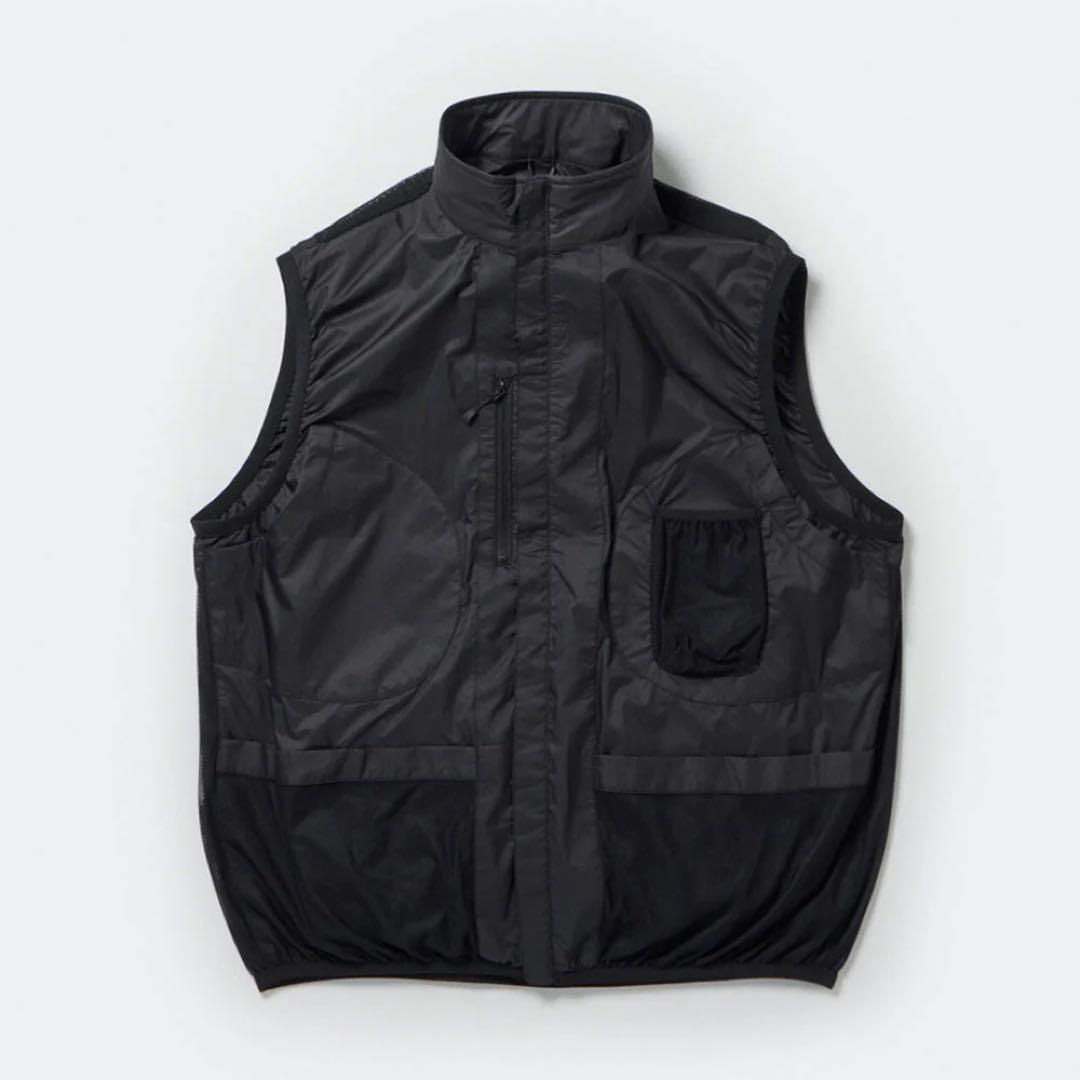 トップス DAIWA PIER 39 REVERSIBLE WINDSHIELD VEST