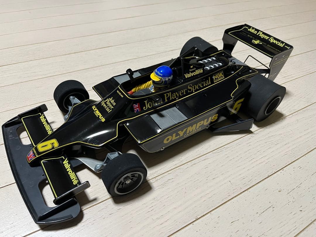 タミヤラジコンカー1/10JPSロータス79(当時物) おまけのシャーシ付き