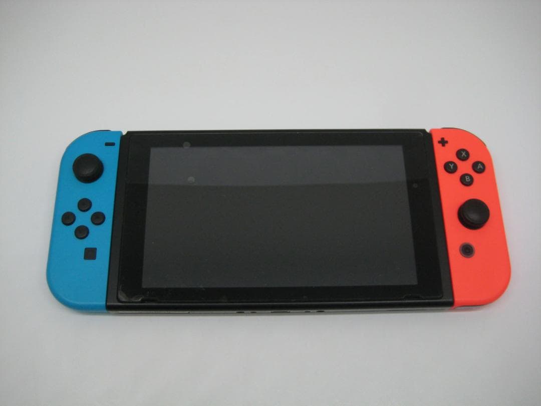 値下げ　Nintendo Switch 本体 青/赤 ケース付き