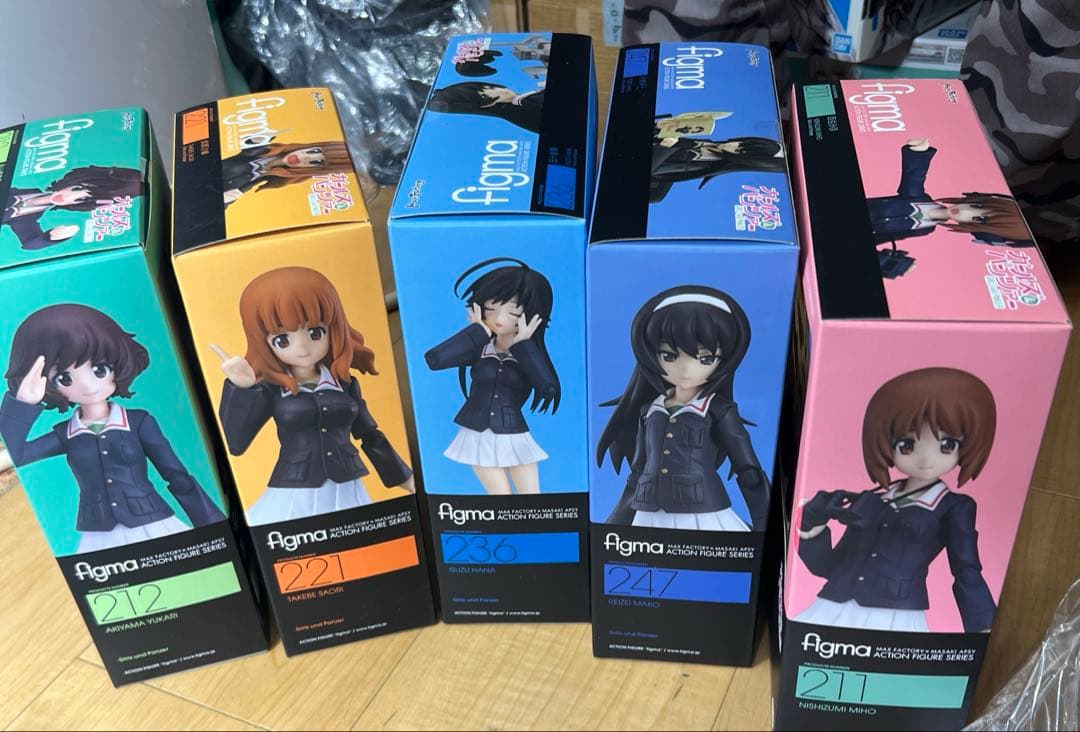 figma あんこうチーム 西住みほ 秋山優花里 武部沙織 五十鈴華 冷泉マコ