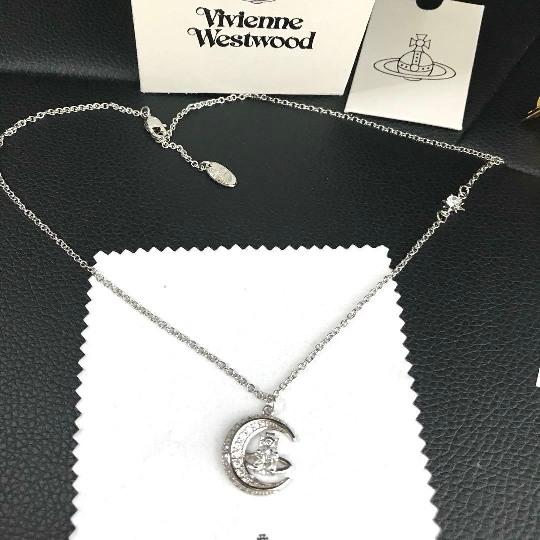 Vivienne Westwood DORINA MOON オーブネックレス