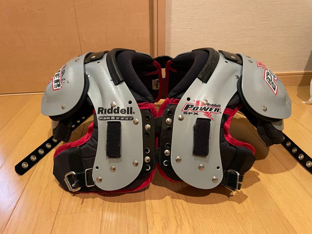 Riddell Power SPX ショルダーパッド、バックプレート付