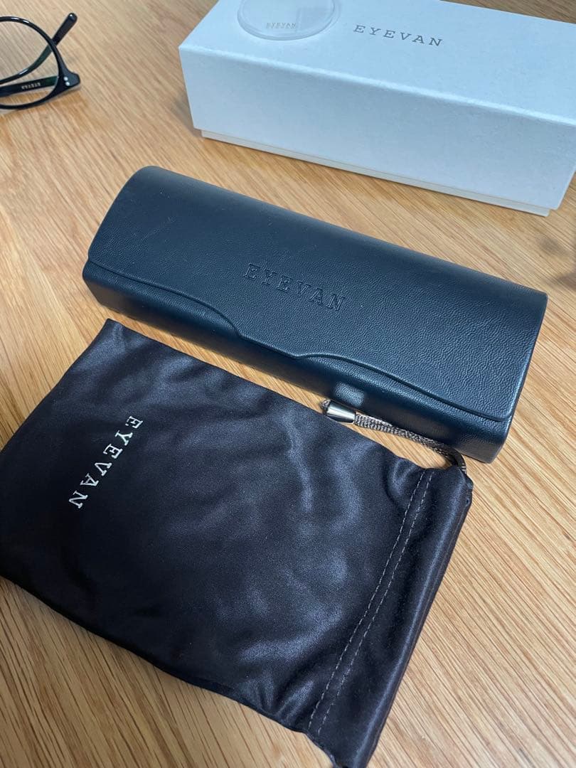 EYEVAN Phil PBK 46 レンズ