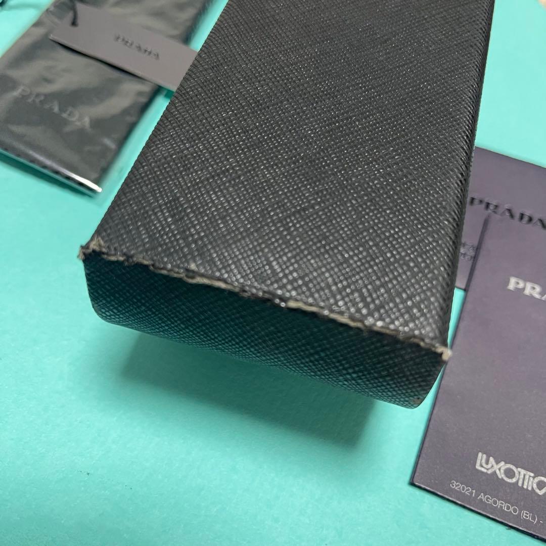 【PRADA】新品　サングラス