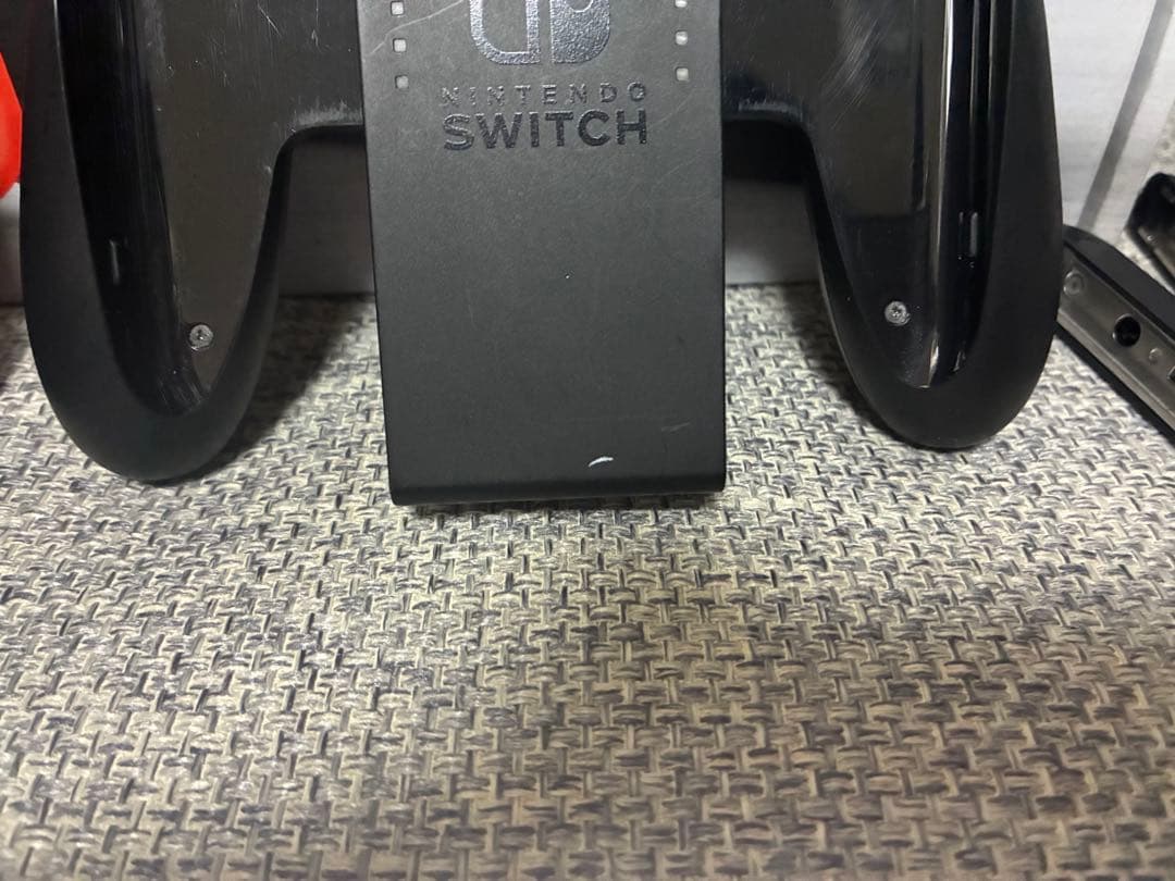 Nintendo Switch本体　状態○ SDカード128GB付　動作確認済