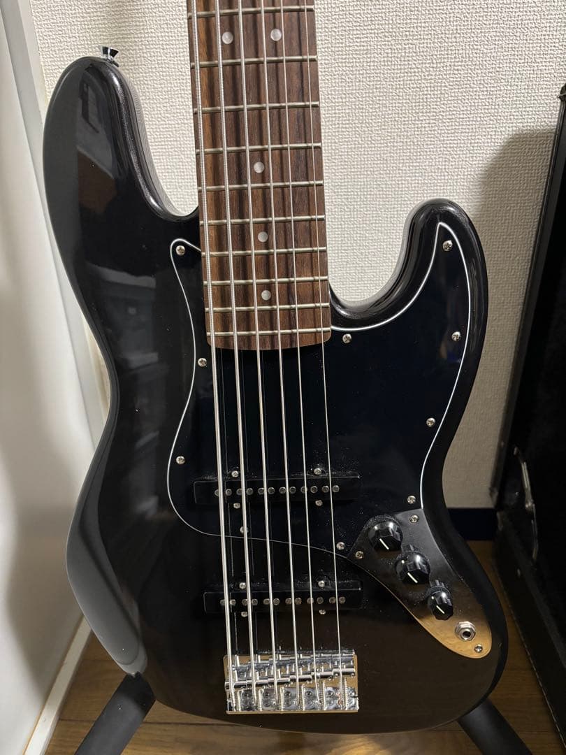 Squier Affinity Jazz Bass Ⅵ 6弦ベース