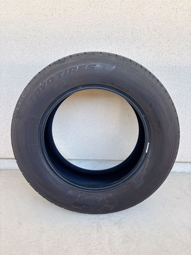 ②【送料込み】TOYO TIRES 225/65R17 24年製　夏タイヤ