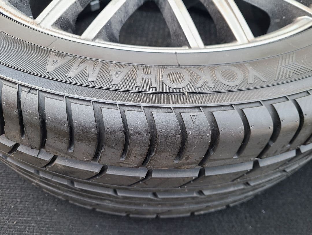 アルミホイール＆タイヤ 4本セット 215/45R18 ヨコハマ