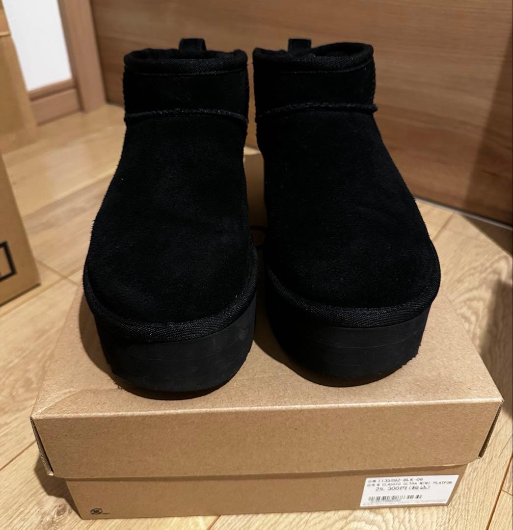 UGG CLASSIC ULTRA MINI PLAT FORM ブラック