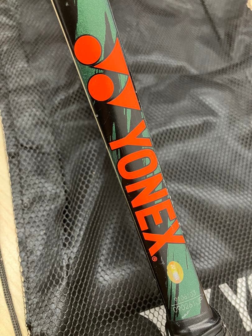 YONEX ヨネックスVCOREブイコア　DUEL G97 G2 テニスラケット
