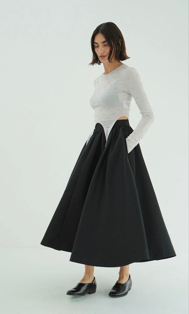 【新品正規品】2026SS CLANE VOLUME FLARE SKIRT