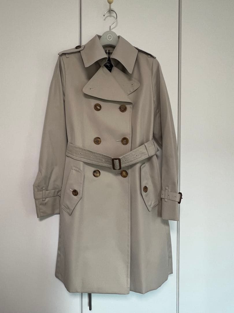 美品　BURBERRY アイボリー トレンチコート 36 バーバリー　ベージュ