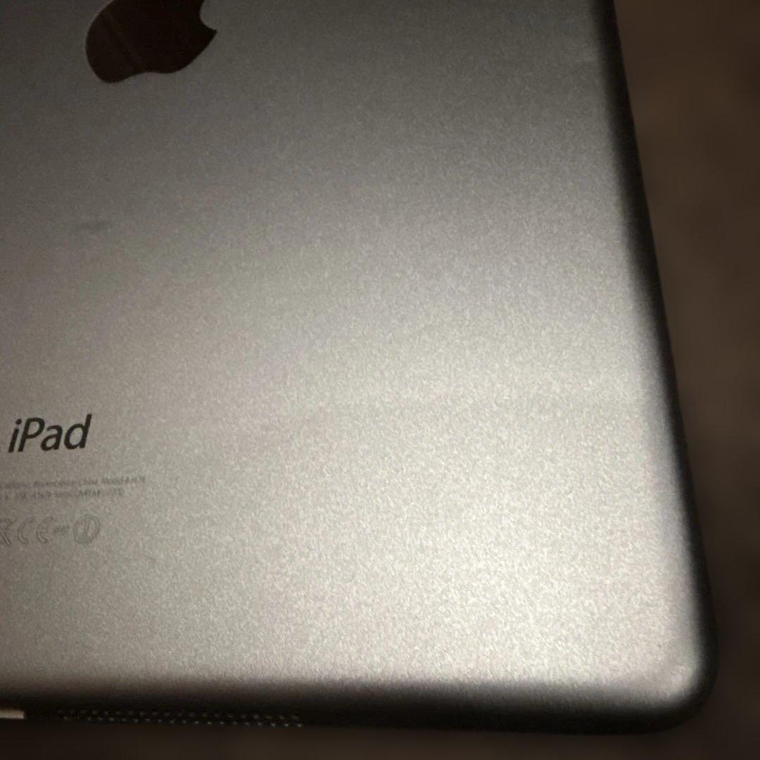 K3-20 iPad Air 第1世代 本体 64GB WiFi
