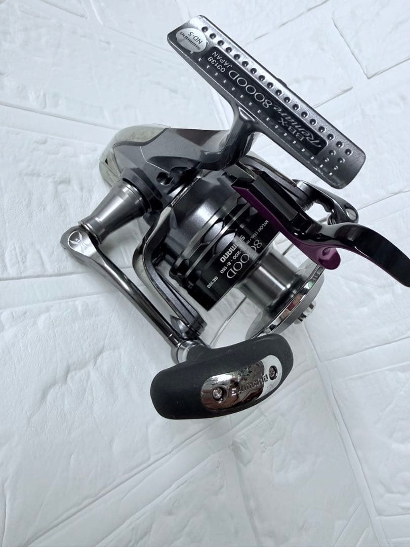 【美品】シマノ　BB-X レマーレ　8000D 使用5回以内　スピニングリール