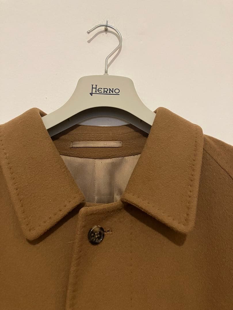 Herno ヘルノ　カシミヤコート　大きめのサイズ