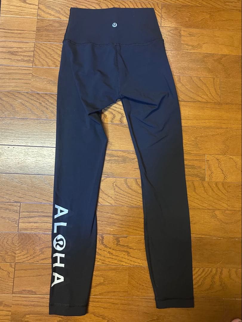 Lululemon レギンス【ハワイ限定品】Alohaプリント サイズ2