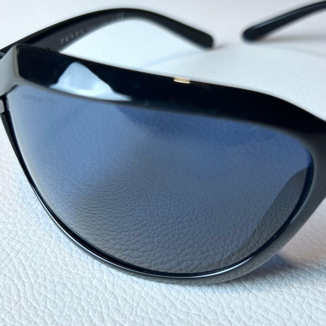 【PRADA サングラス SPR 14G】ブラック　ブルー　GACKT着用