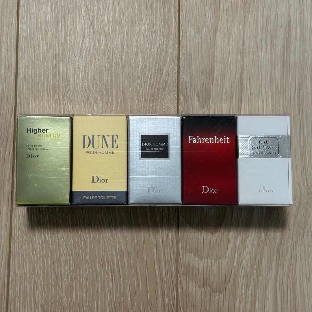 【新品未使用】Dior HOMME ミニ香水 セット ミニチュア香水5本セット