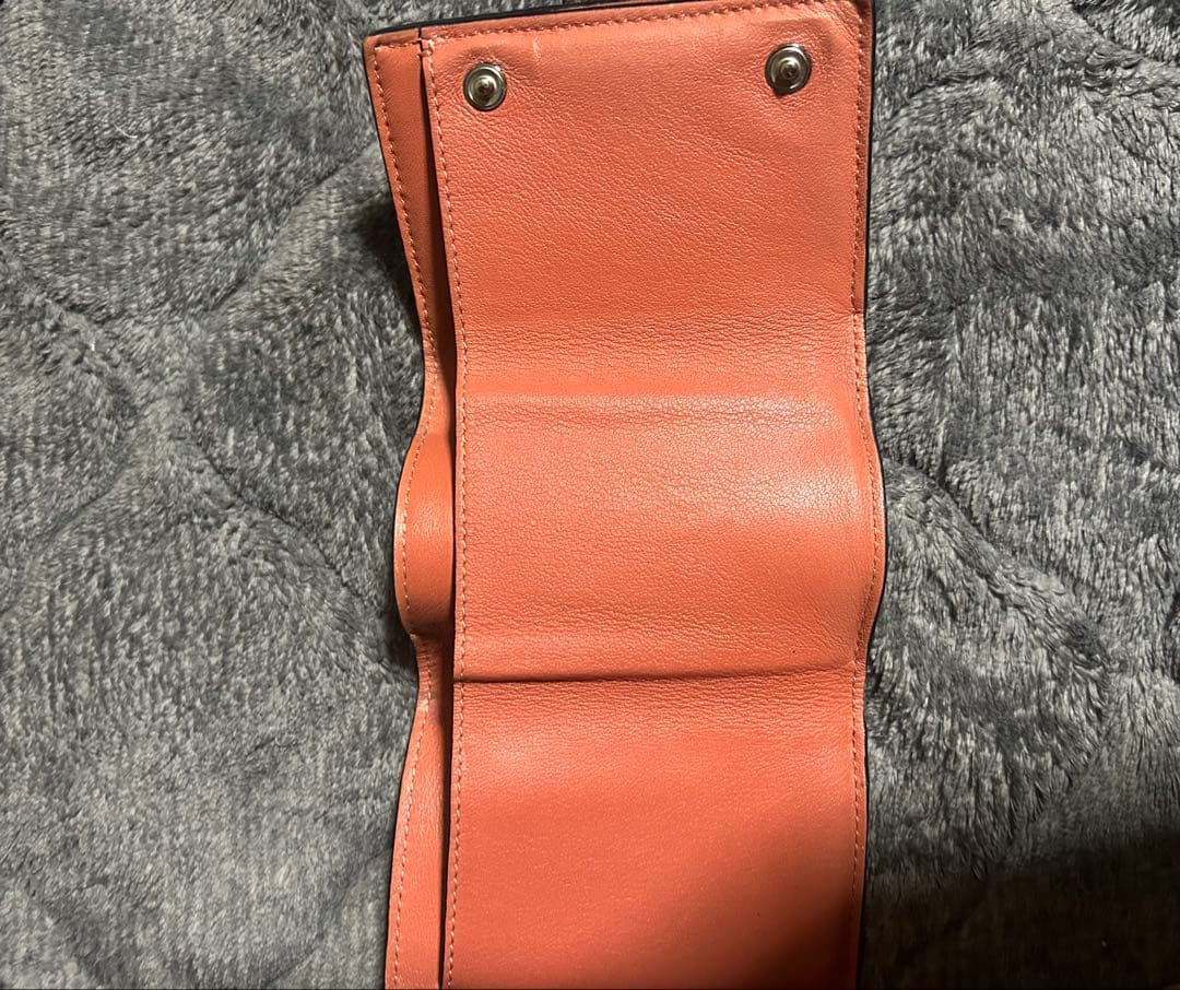 LOEWE 三つ折り財布 ベージュ レザー トライフォールド ミニ財布