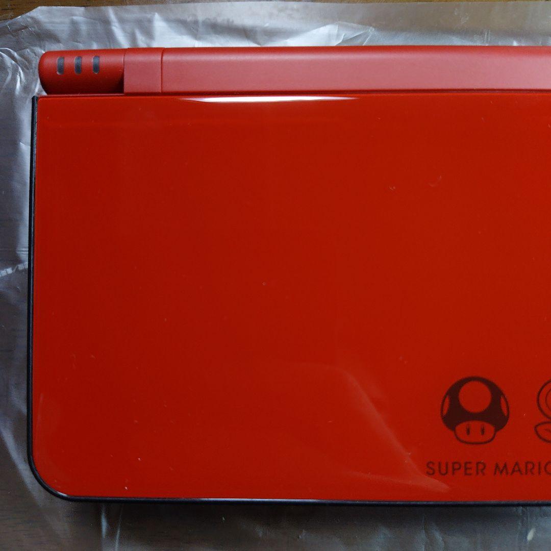 【極美品】Nintendo DSi LL スーパーマリオブラザーズ 25周年記念