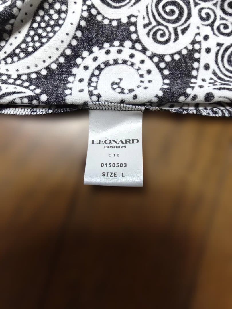 LEONARD ペイズリー柄　膝丈ワンピース　長袖Mサイズ