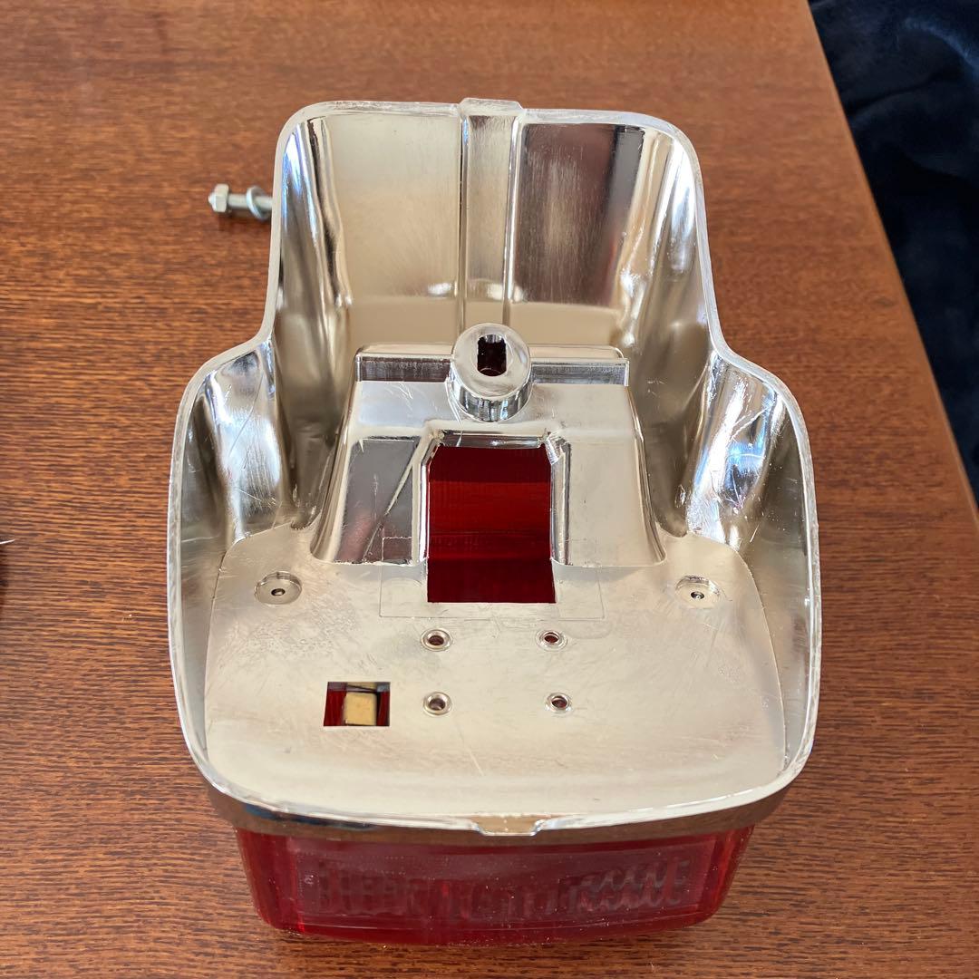 ベスパ　旧型テールランプカバー