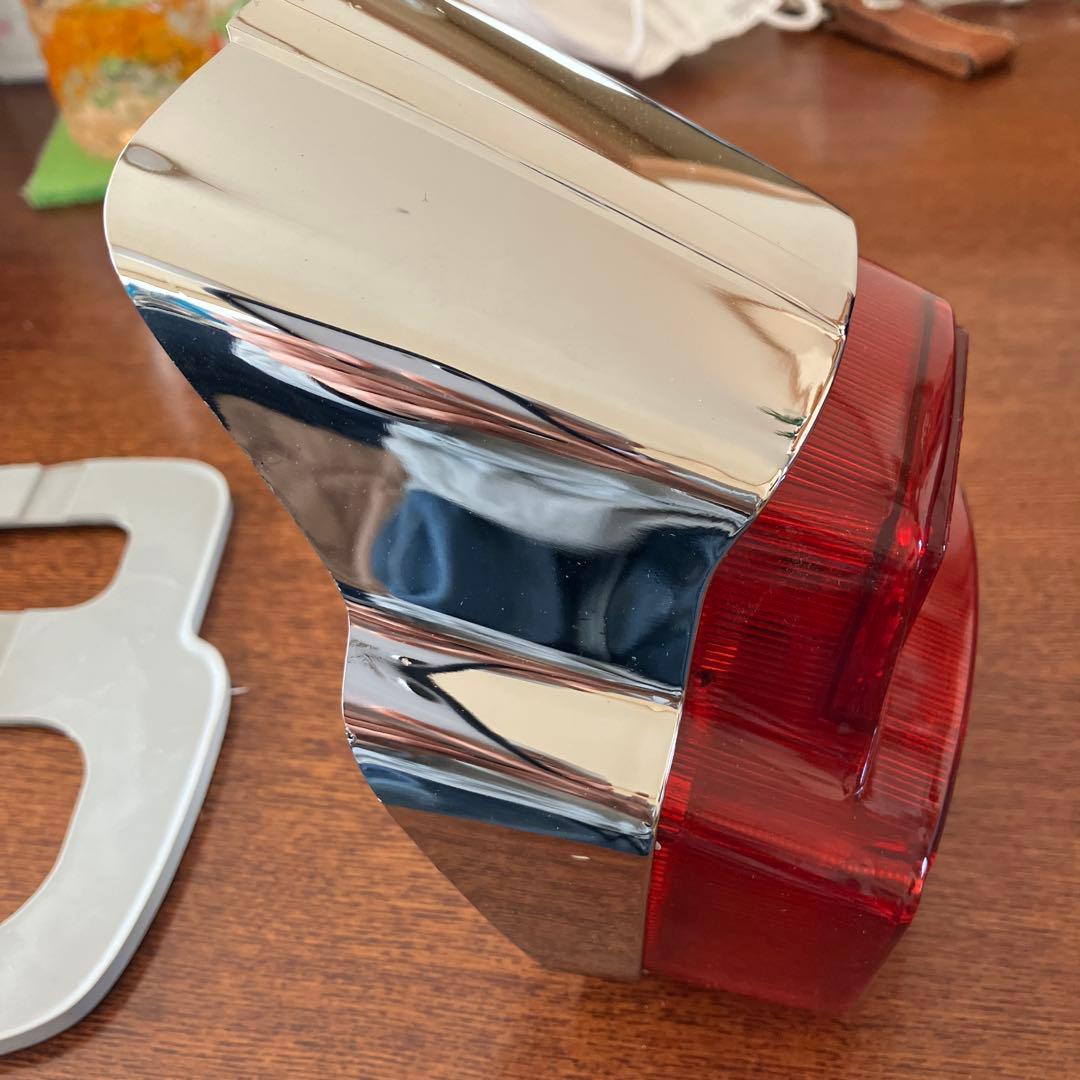 ベスパ　旧型テールランプカバー