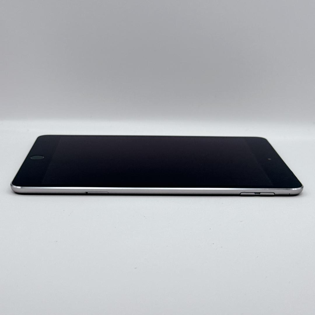 【良品】Apple iPad mini 4 16GB Wi-Fiモデル