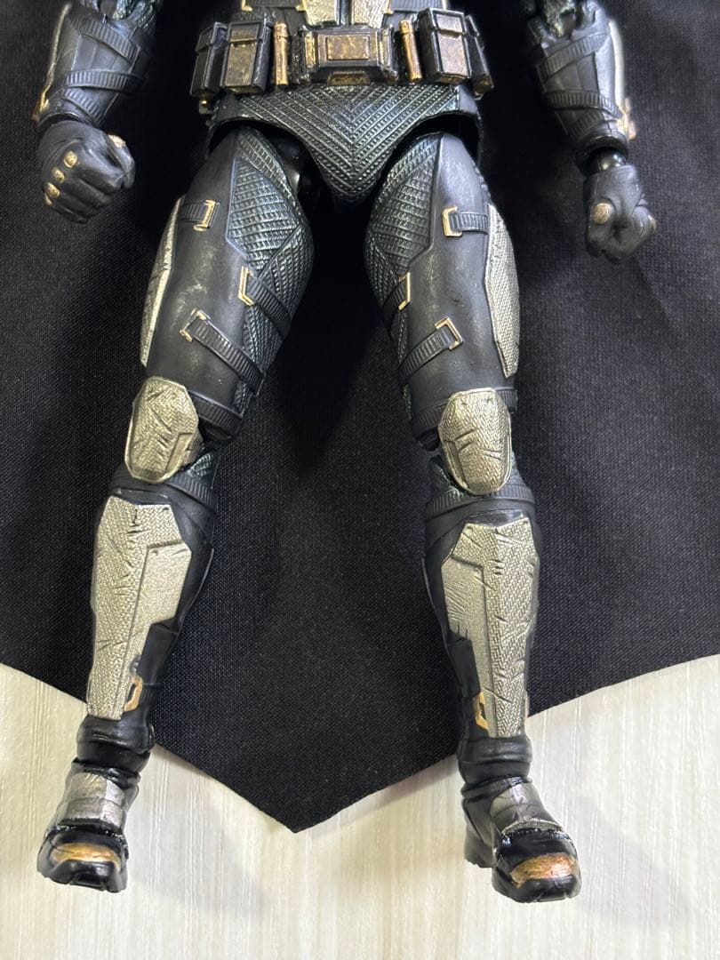 MAFEX バットマン タクティカルスーツ フィギュア DC ジャスティスリーグ