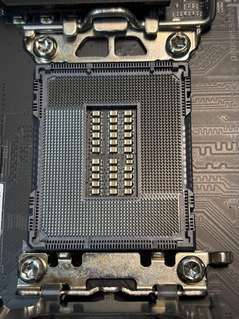 セット Intel 13600kf & Gigabyte b760i ddr5