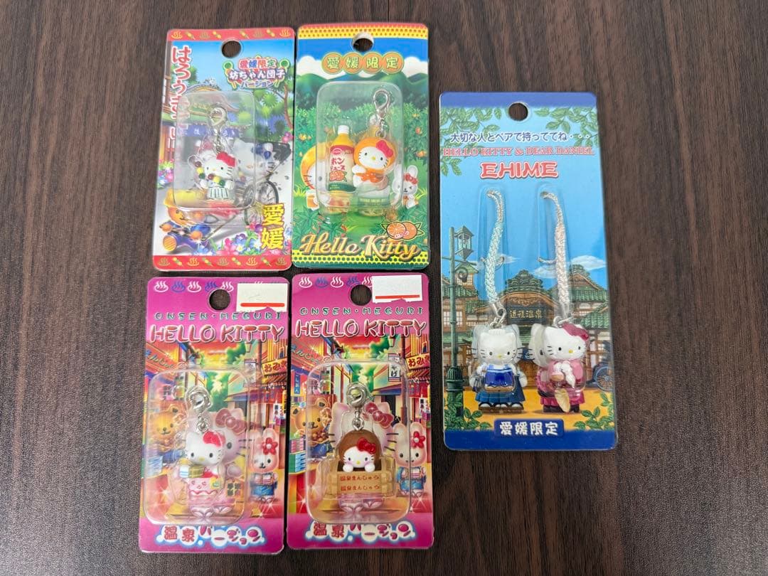 【入手困難・未使用】ハローキティ　ストラップ　ファスナーマスコット　希少　ご当地