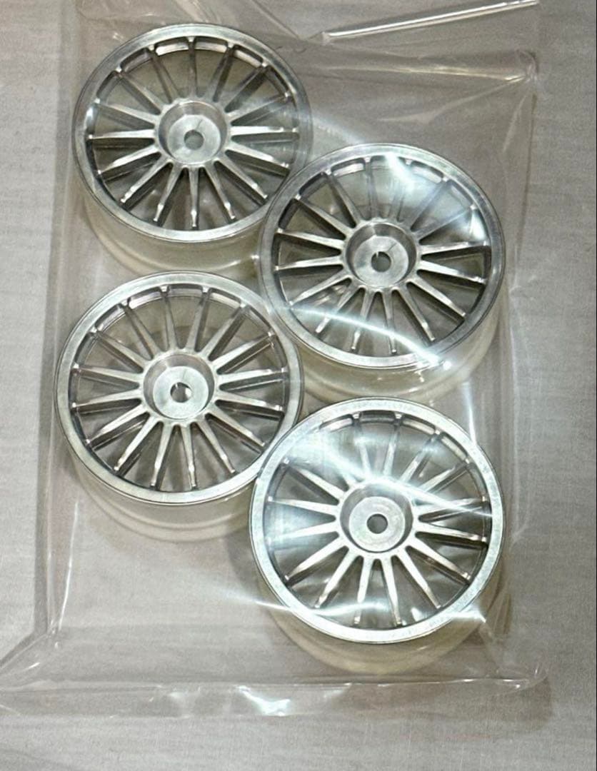京商★V-ONE SⅡ ALFA 156 GTA SUPER 2000 エンジン