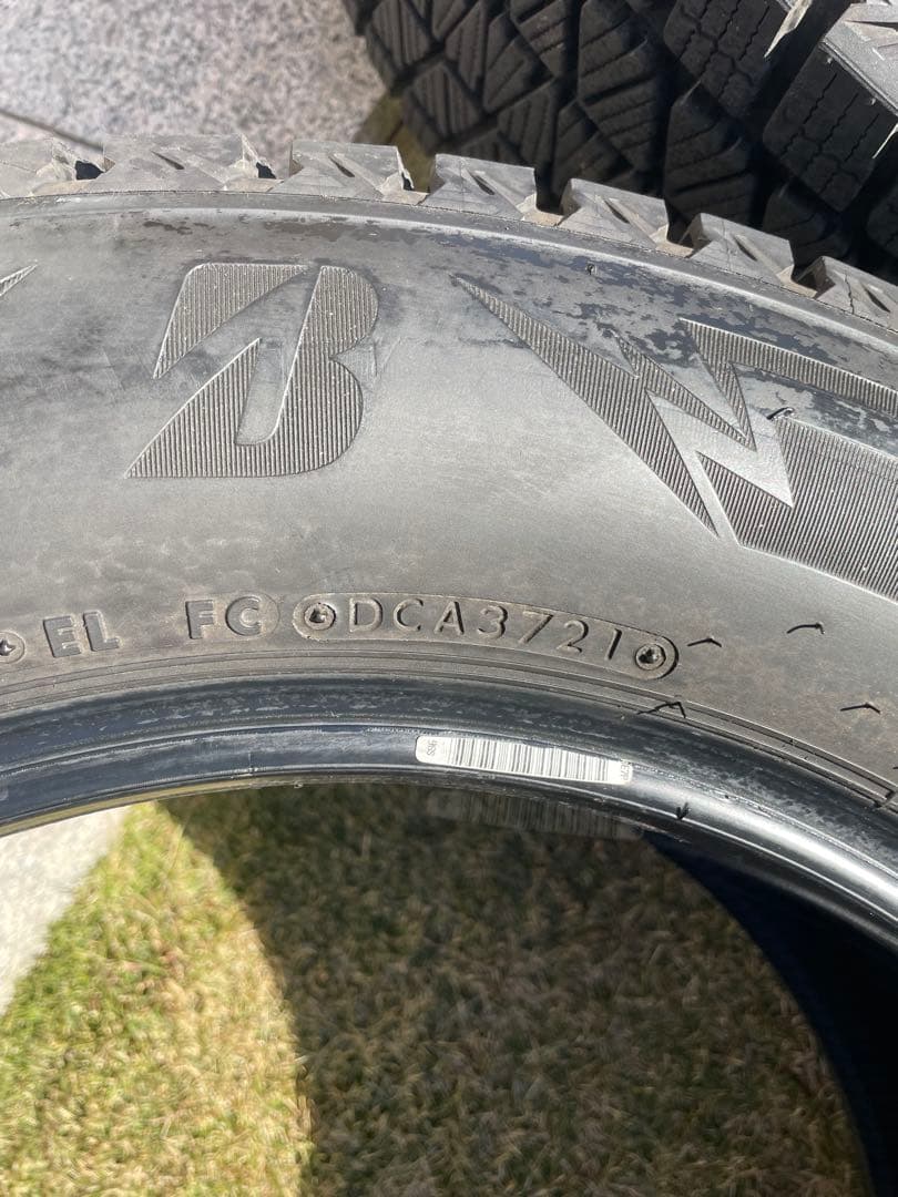 akkunaki1007①ブリヂストンブリザック225/60R17 ⚠️2本