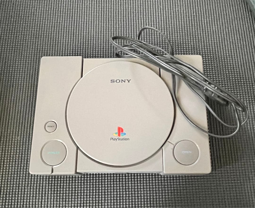 【中古】PlayStation本体 箱付