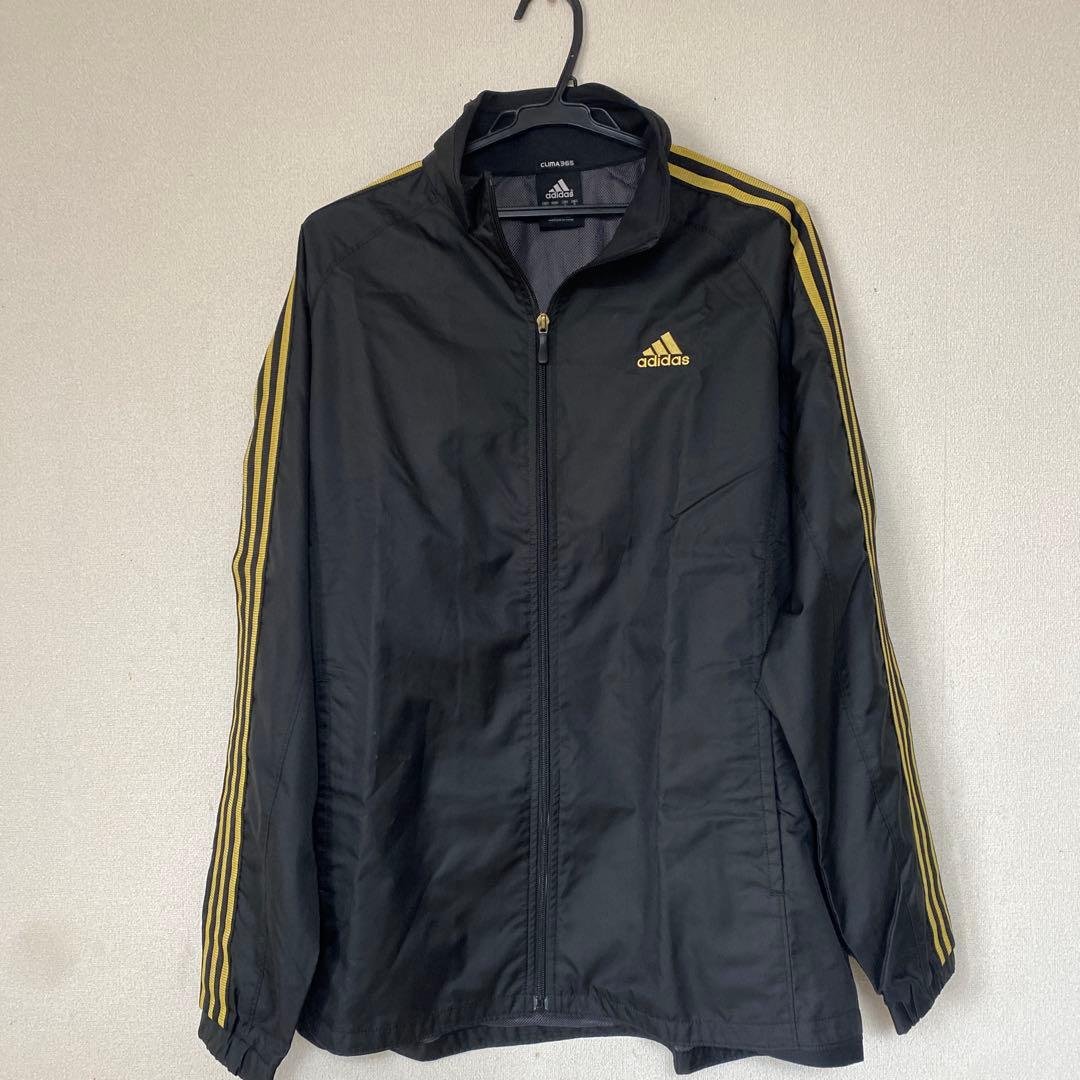 adidas ジャージセットアップ　シャカシャカ